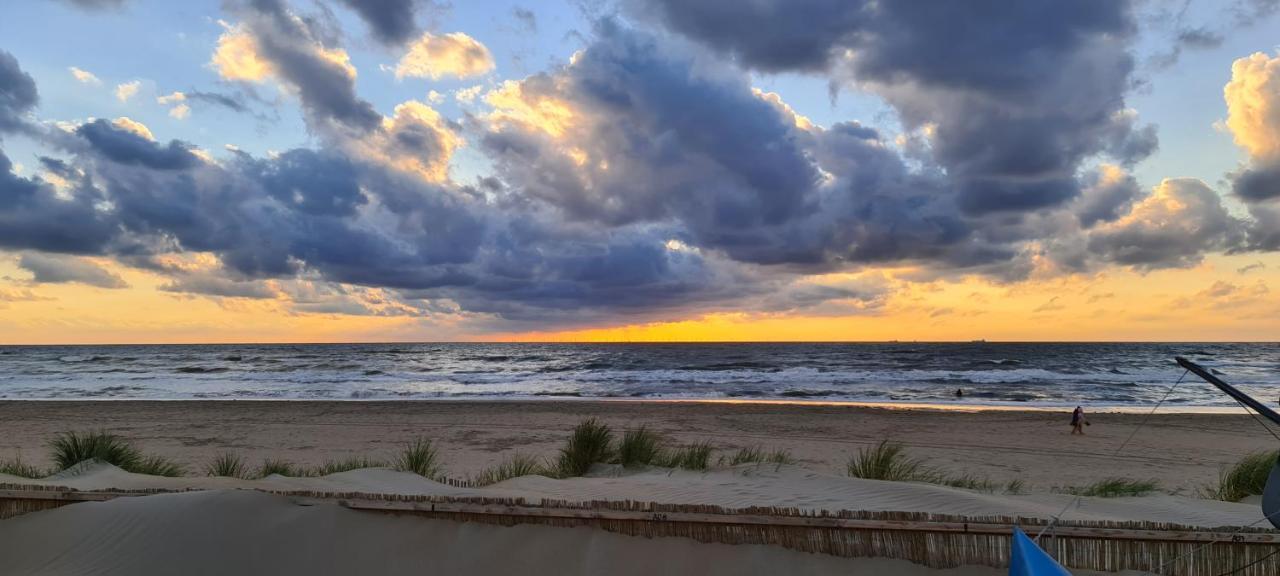 Near The Beach Zandvoort Εξωτερικό φωτογραφία